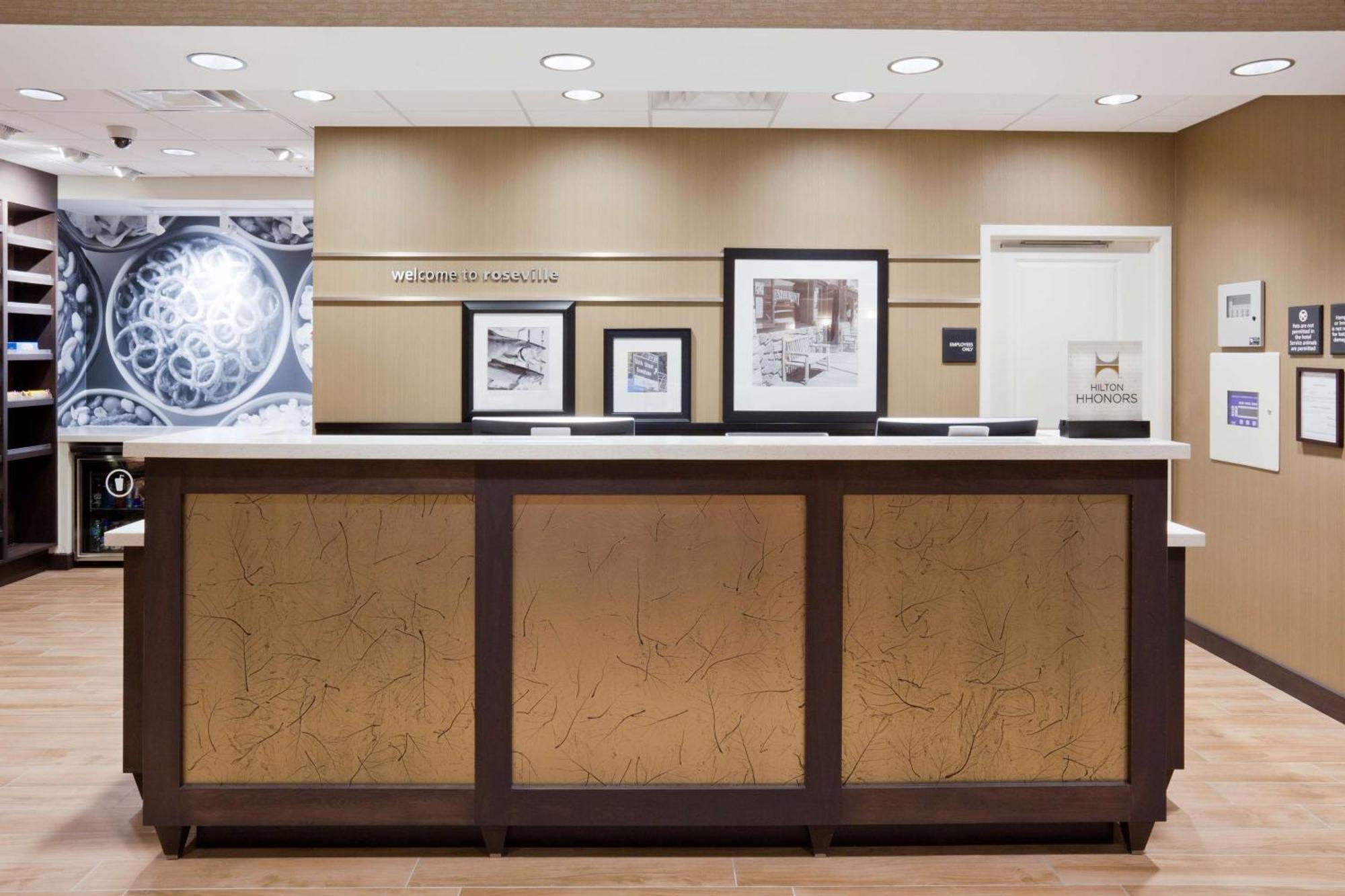 Hampton Inn Minneapolis-Roseville,Mn Экстерьер фото